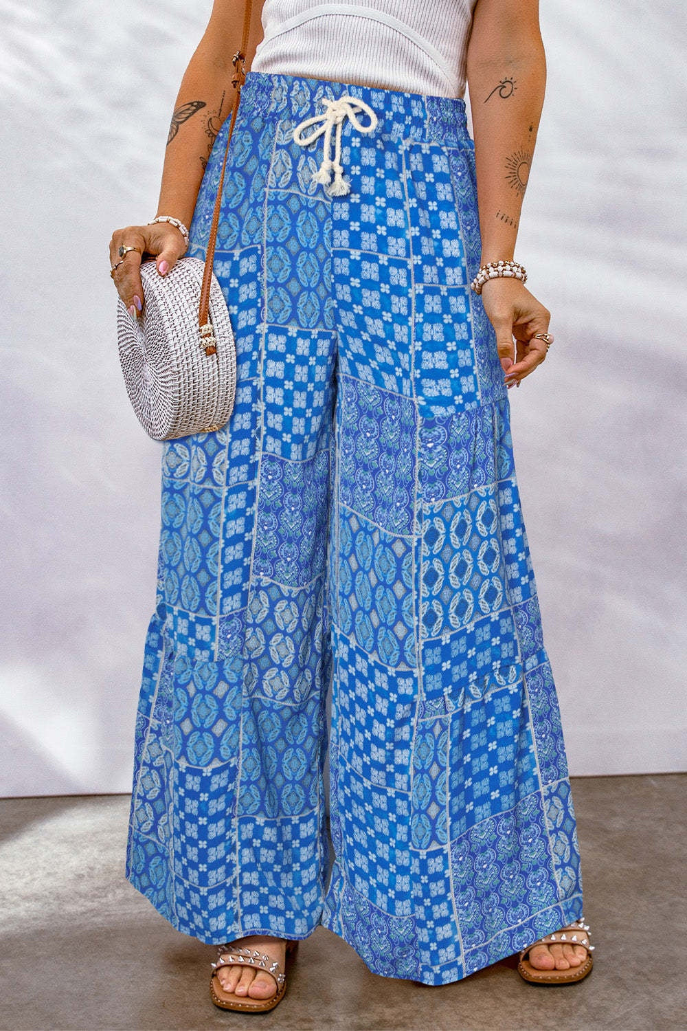 Drawstring Printed Wide Leg Pants