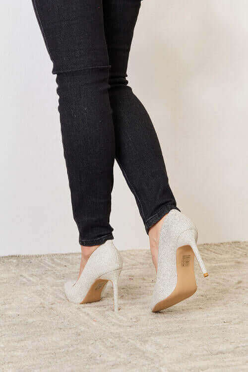 Melody 4" Closed Toe Pointed Heels